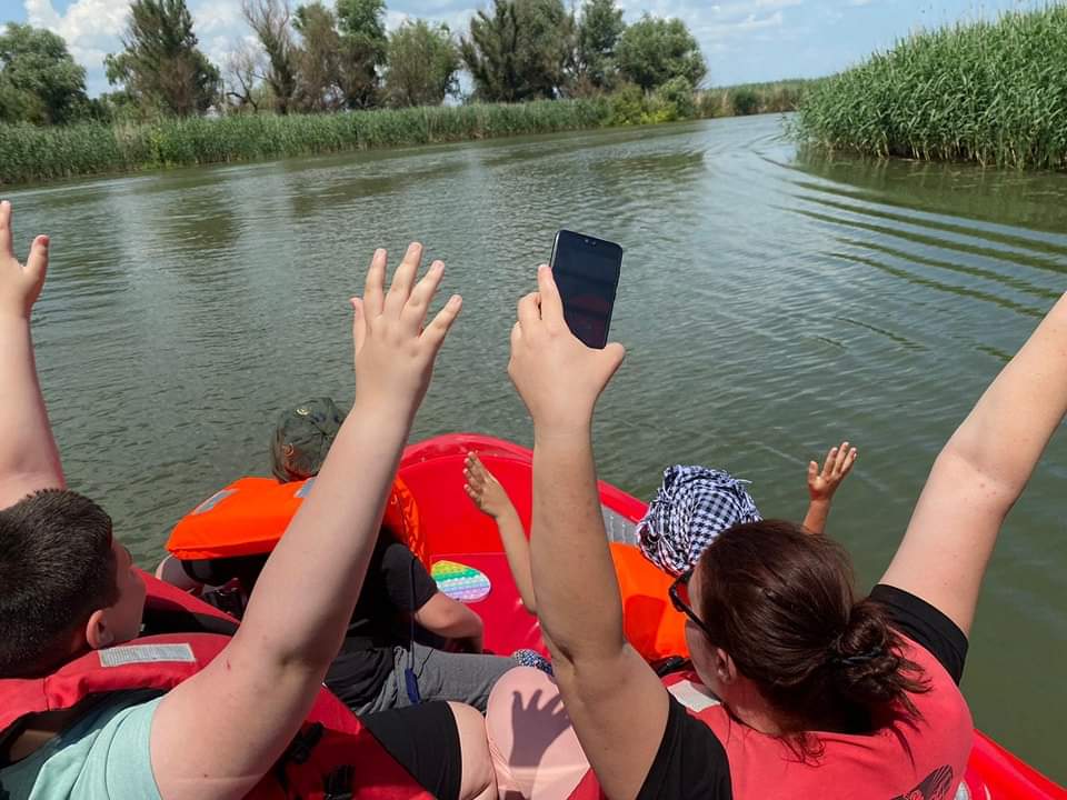 Ce spun turiștii: cele mai frumoase momente din excursiile cu barca